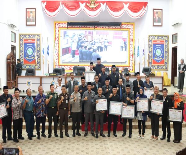 Ranperda RTRW Disepakati Pemprov Kep. Babel Dan DPRD Satukan Perda Ruang Darat dan Laut