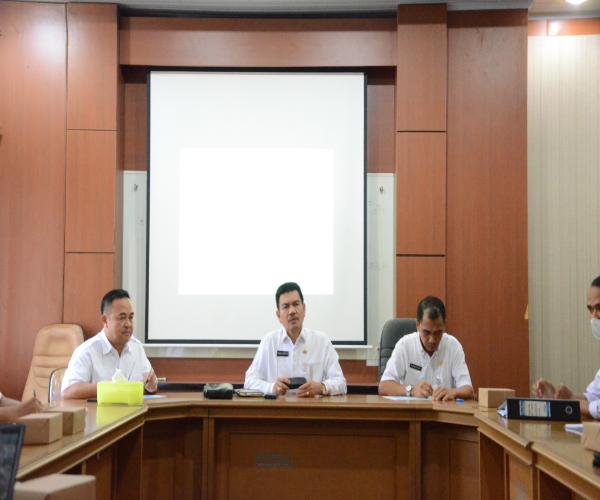 Pimpin Rapat Aset Bergerak dan Tidak Bergerak Sekda Fokuskan Pencatatan , Kejelasan dan Ketegasan Hukum Terkait Aset yang Dimiliki Pemprov