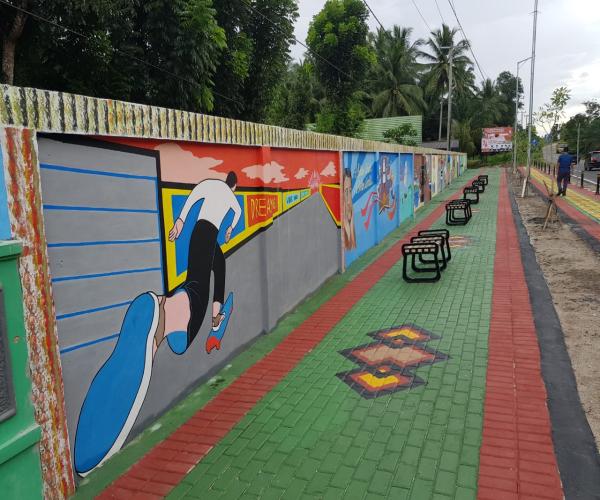 Seni Mural Percantik Pedestrian  di Simpang Pemali