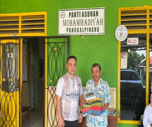 Kunjungi Panti Asuhan Muhammadiyah, Dinas PUPRPRKP Babel Berikan Donasi