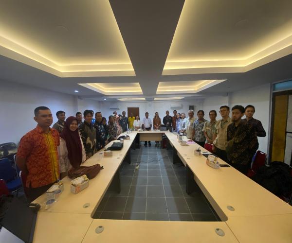 DPUPRPRKP Gelar Bimtek Pengendalian Pemanfaatan Ruang: Fokus pada Penilaian KKPR