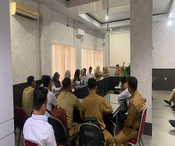 Plh. Kepala Dinas PUPRPRKP Alfian Sambut 26 PPPK Baru, Tekankan Profesionalisme dan Dedikasi